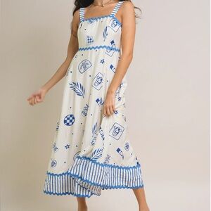 Simply Tuesday Delft Blue and White Patterned Women's Midi Dress Entro Brand